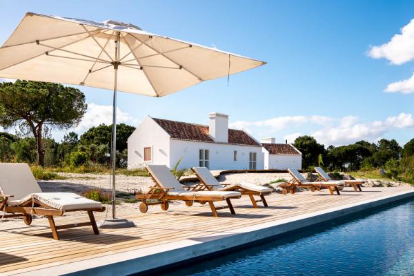 Seamless luxury amid Comporta's rustic beauty