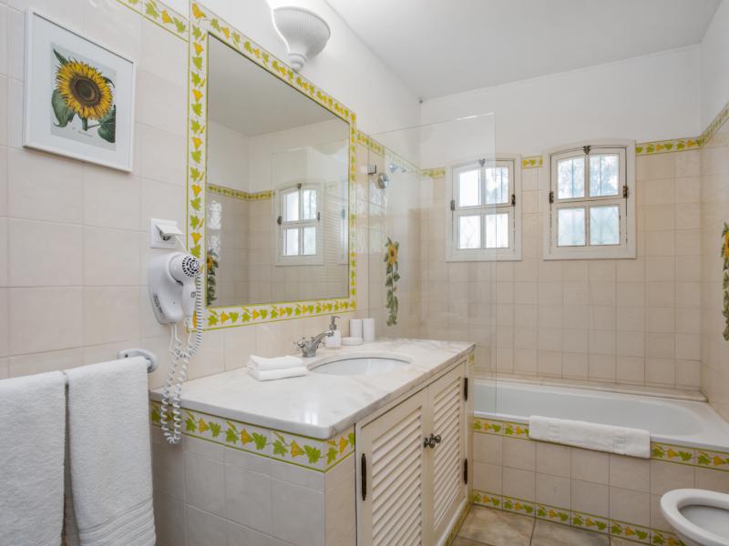 Villa Edmundo , Albufeira , Algarve  