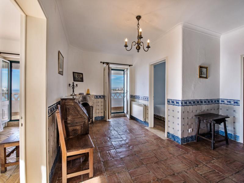 Casa Largo , Ferragudo  