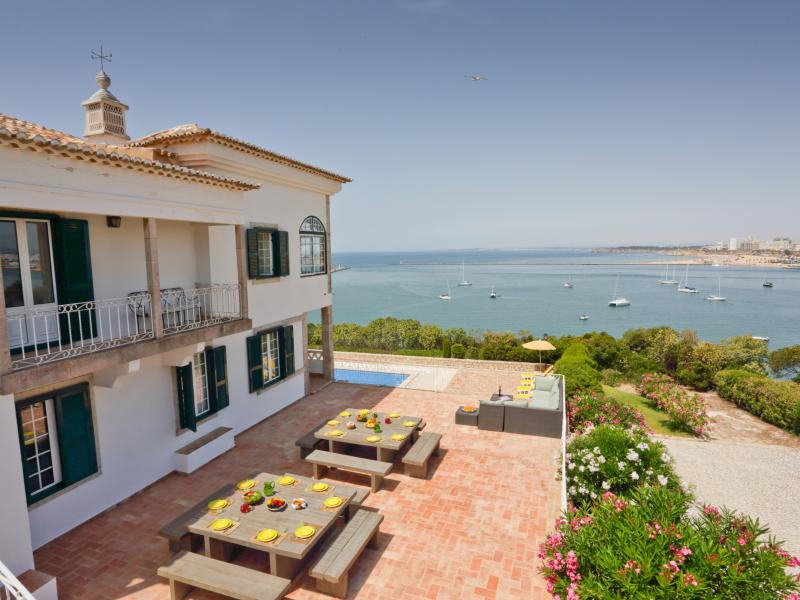 Casa Largo , Ferragudo  