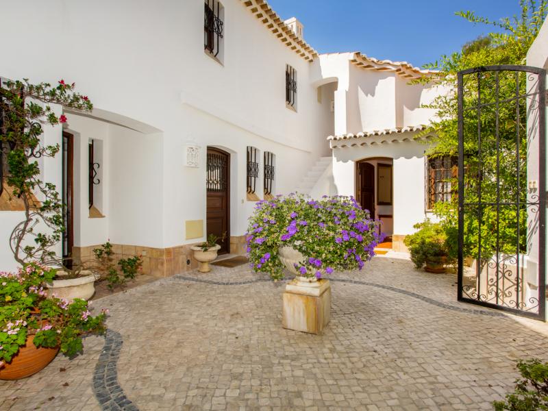 Villa Oura , Albufeira , Algarve  