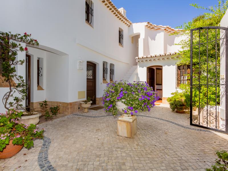 Villa Oura , Albufeira , Algarve  