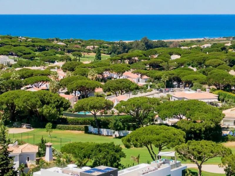 Villa Saturnia , Algarve , Vale Do Lobo  