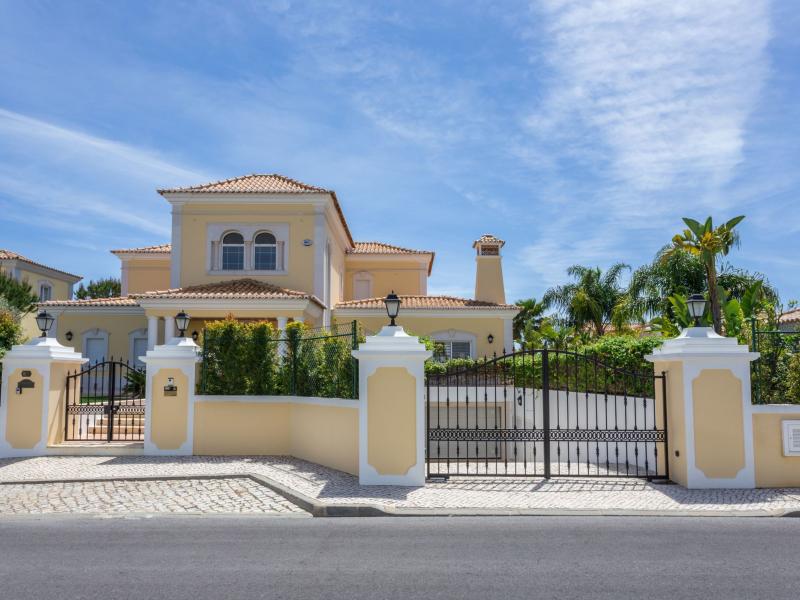 Villa Rola , Algarve , Varandas do Lago  