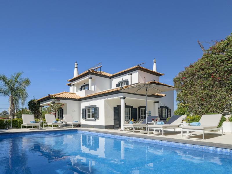 Villa Iolanda , Algarve , Almancil  