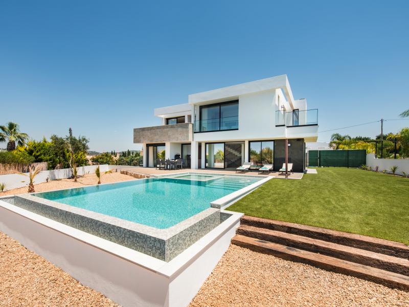 Villa Kiwi , Algarve , Loule  