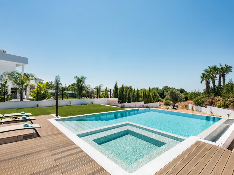 Villa Kiwi , Algarve , Loule  