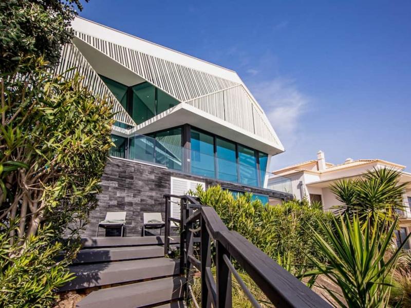 Luxury Albufeira Villa with Pool, Sauna and Views , Algarve  