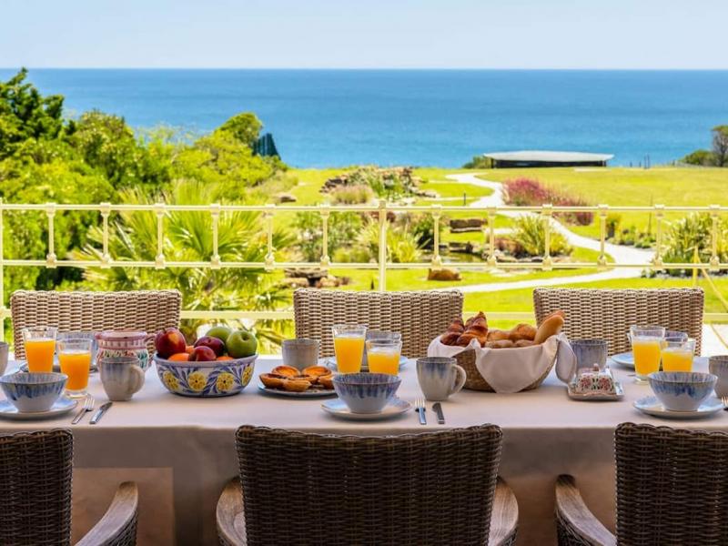Luxury Clifftop Villa With Ocean Views in Algarve , Algarve , Luz  