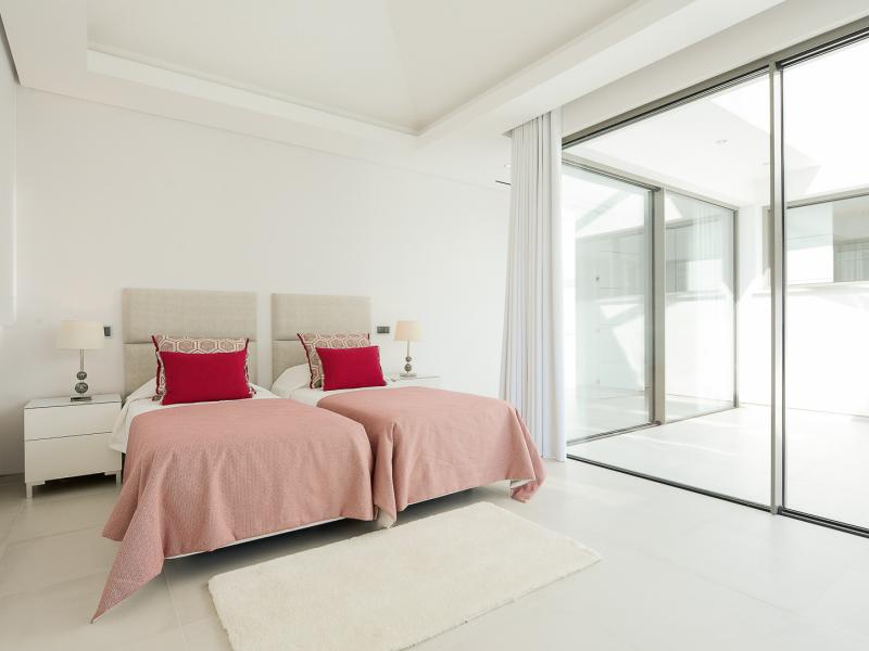 Contemporary Quinta do Lago Villa with Indoor and Outdoor Pool , Algarve , Quinta do Lago  