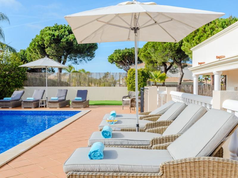 Villa Theron , Varandas do Lago  