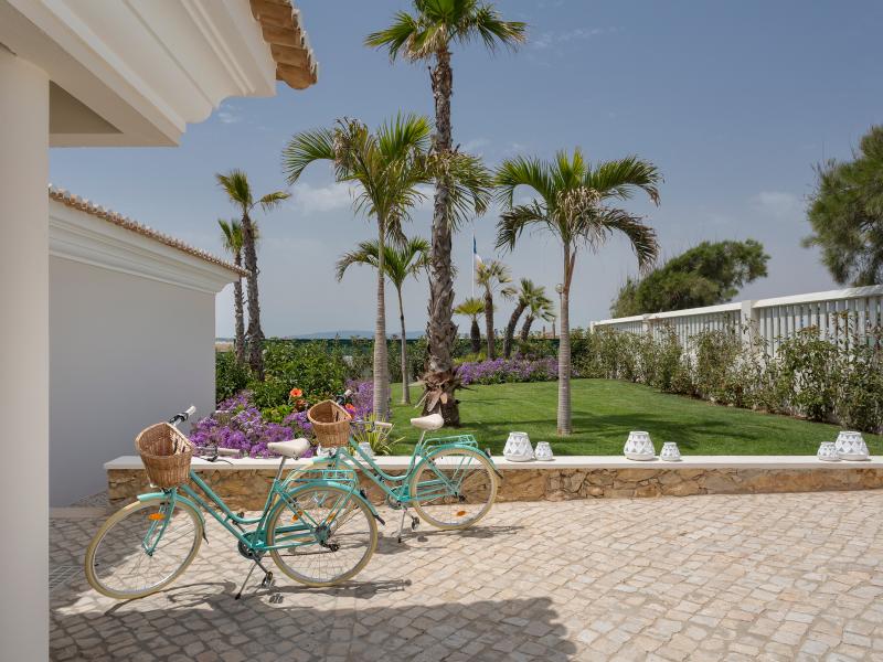 Villa Hibiscus - Vila Vita Parc Collection  , Algarve , Western Algarve  