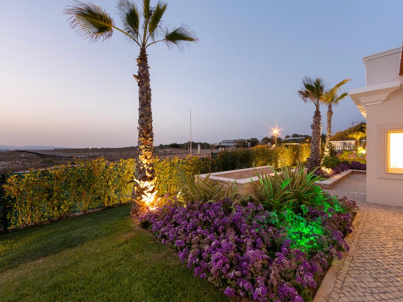 Villa Hibiscus - Vila Vita Parc Collection  , Algarve , Western Algarve  