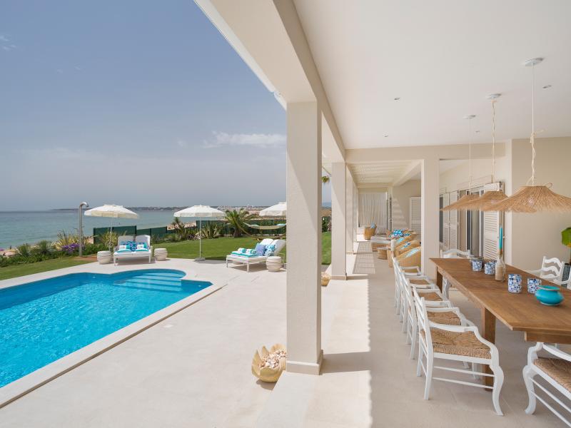 Villa Hibiscus - Vila Vita Parc Collection  , Algarve , Western Algarve  