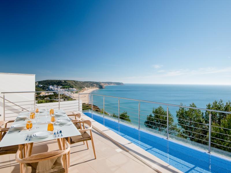 Villa Mar Azul - Vila Vita Parc Collection  , Algarve , Salema , Western Algarve  