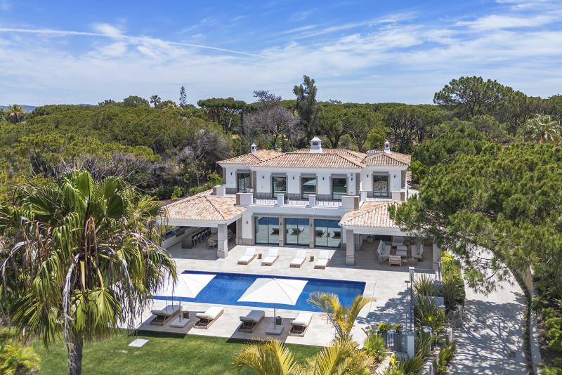 Villa Perola